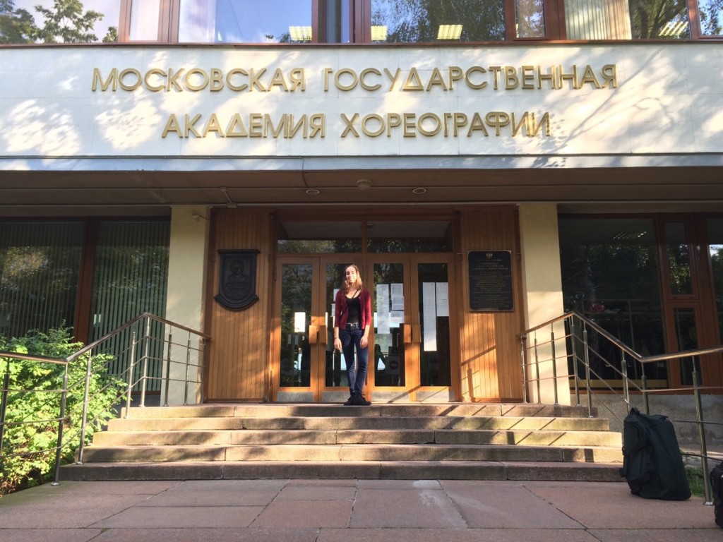 Lauren arrived to Bolshoi Ballet Academy